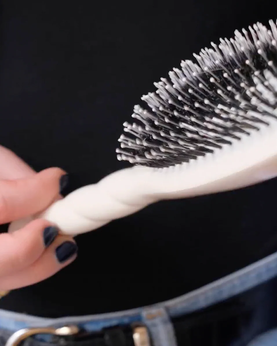 La Brosse N°03 l'Indispensable Cuir Chevelu Sensible - Image 11